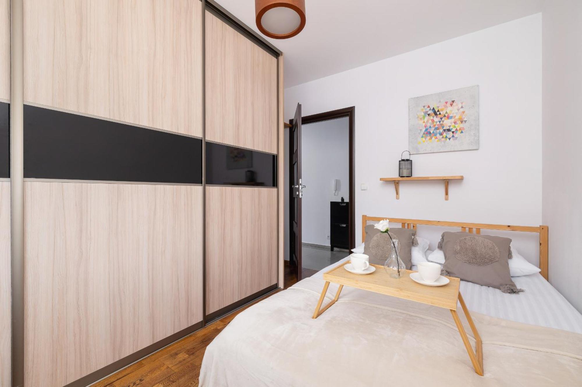 Stylowy Z Oddzielna Sypialnia Niedaleko Centrum Chorzowa By Renters Apartment